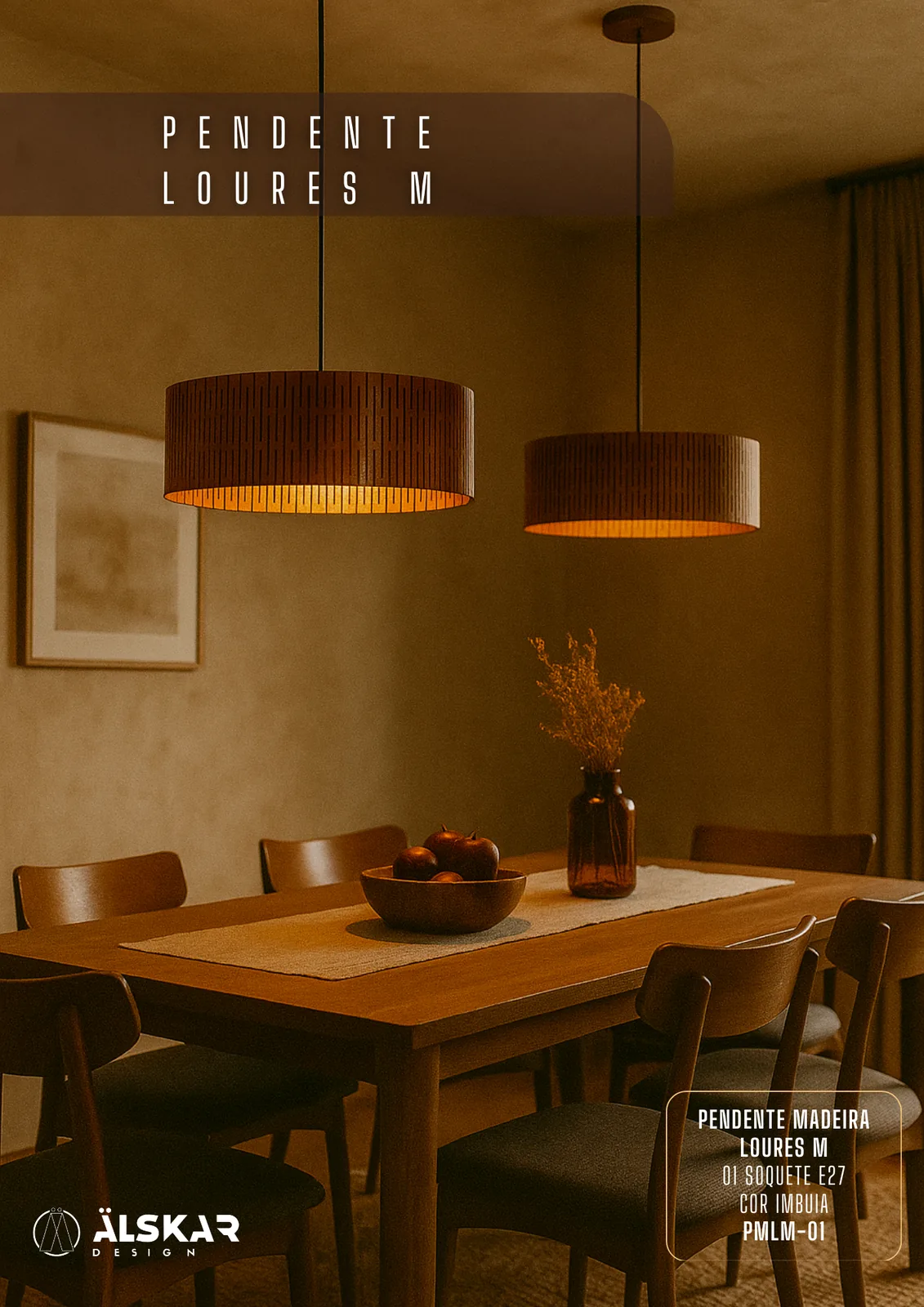 Pendentes Loures M sobre mesa de jantar em ambiente intimista